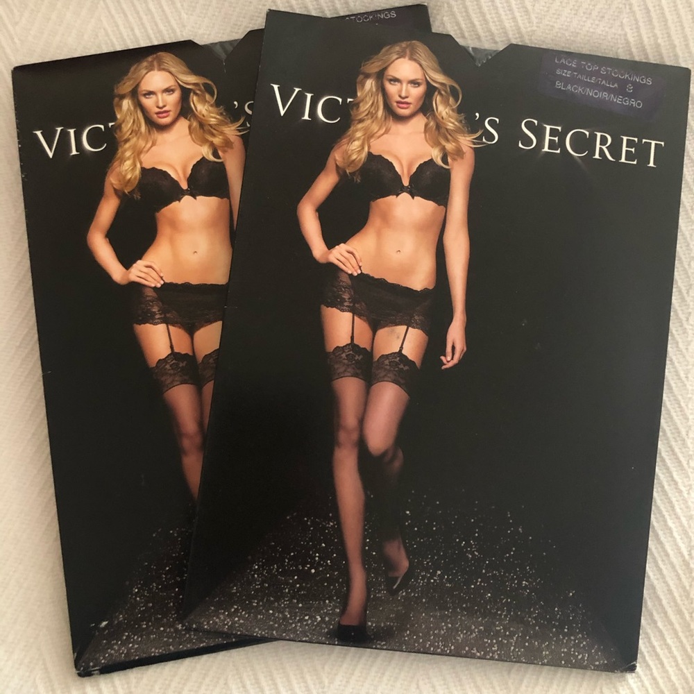 🔥  2 pack Victoria’s Secret lace top stockings 🔥